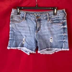 Bullhead jean shorts